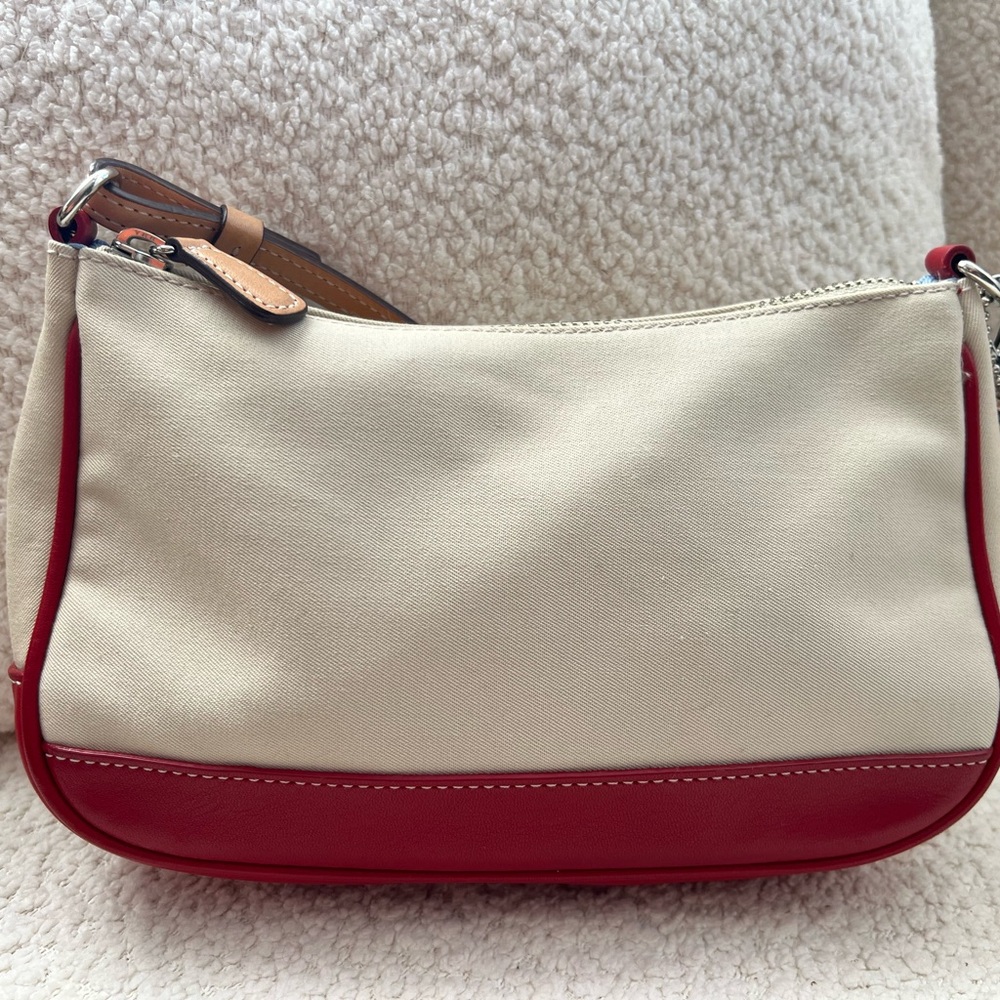 Vintage Coach Hamptons Collection 7748 Demi Baguette Y2K Shoulder Bag - Picture 3 of 9